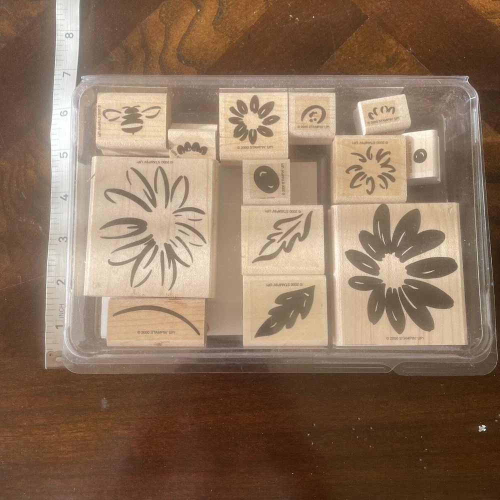 Stampin Up! Stamp Sets Flowers Defined Decorative Daisy W/ Bee, Leaves Year 2000